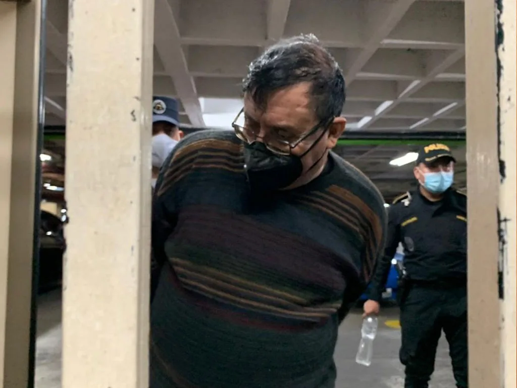 Caso amenanzas falsedad en influencias