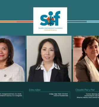 Charla mujeres con coraje