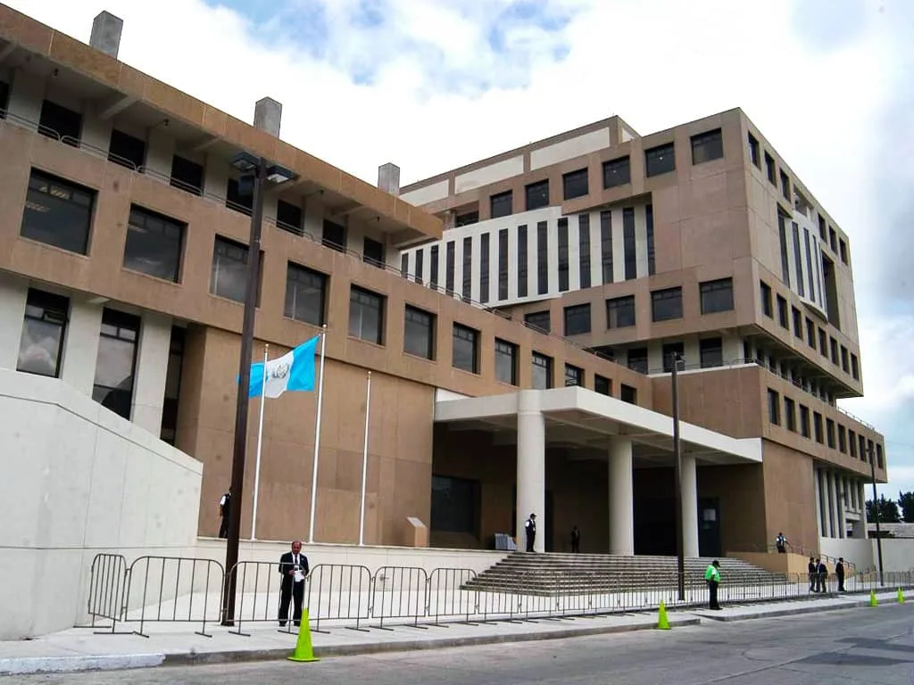 Comienza proceso para elegir a Fiscal General