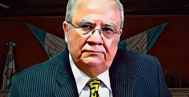 ¿Quién Roberto Molina Barreto?