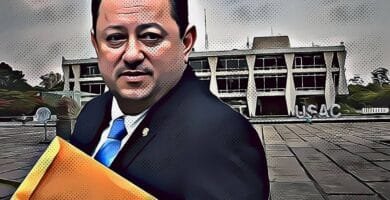 Mazariegos secuestra la USAC y destruye la democracia universitaria