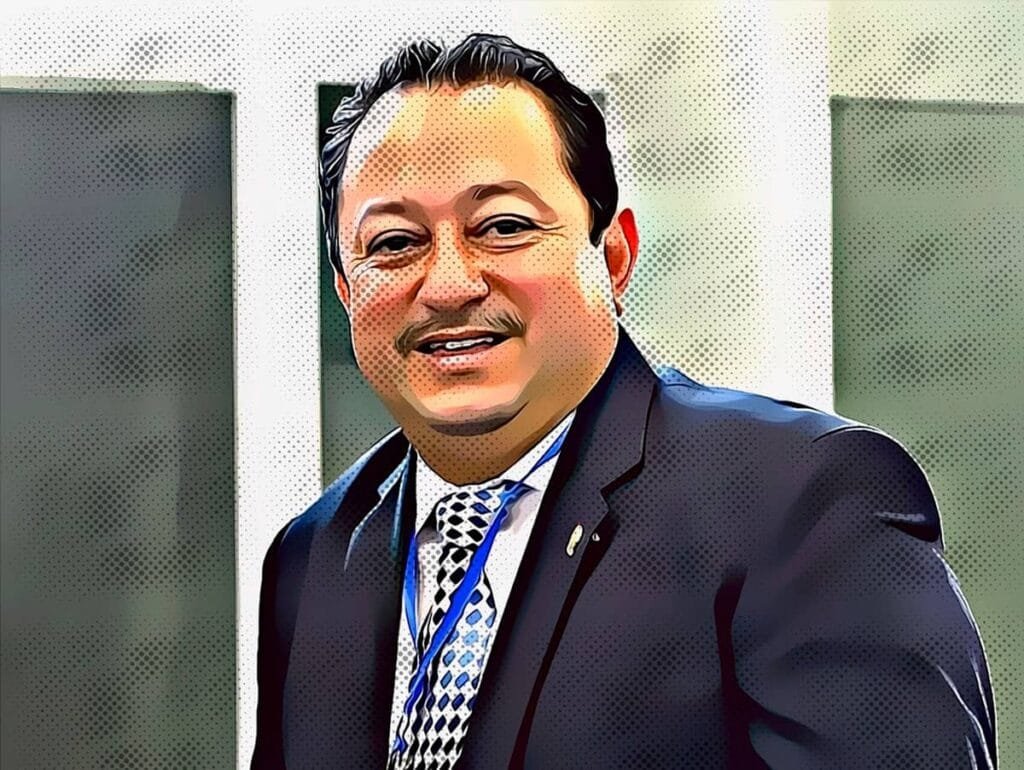 CGC señala que Mazariegos no cumple requisito legal para ser rector